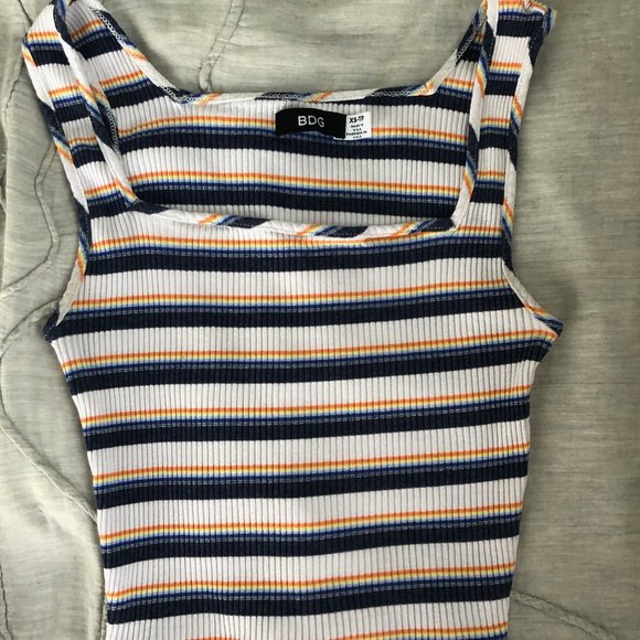 square neck tank top - Picture 4 of 4